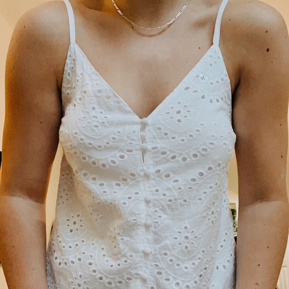 WORN ONCE button-up front embroidered tank